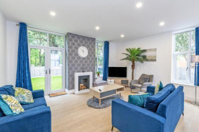 Family and Dog Friendly Luxury 3 Bed Property - With hot tub